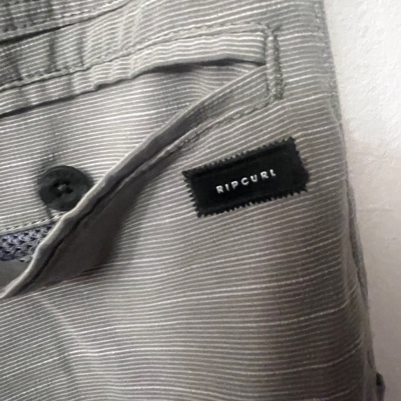 Rip Curl Gray Flat Front Shorts Lightweight Casual Wear - Picture 8 of 11